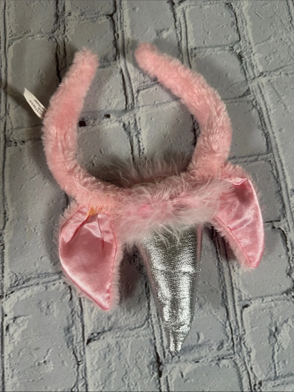 Ringling Bros Barnum Bailey Circus Pink Plush Unicorn Headband Flashes Lights